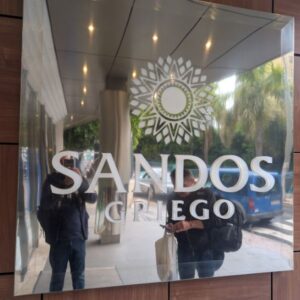 sandos griego