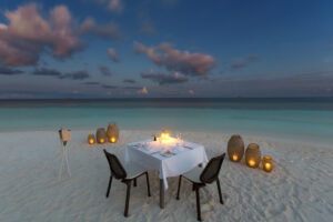 Beach dining Kandolhu Maldives