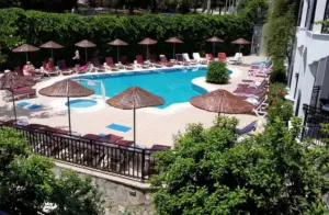 Kurt Apartments, Turkey