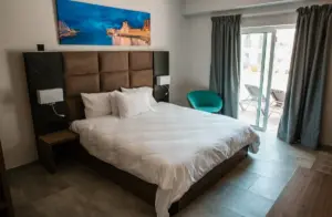 Pebbles Resort Malta holiday